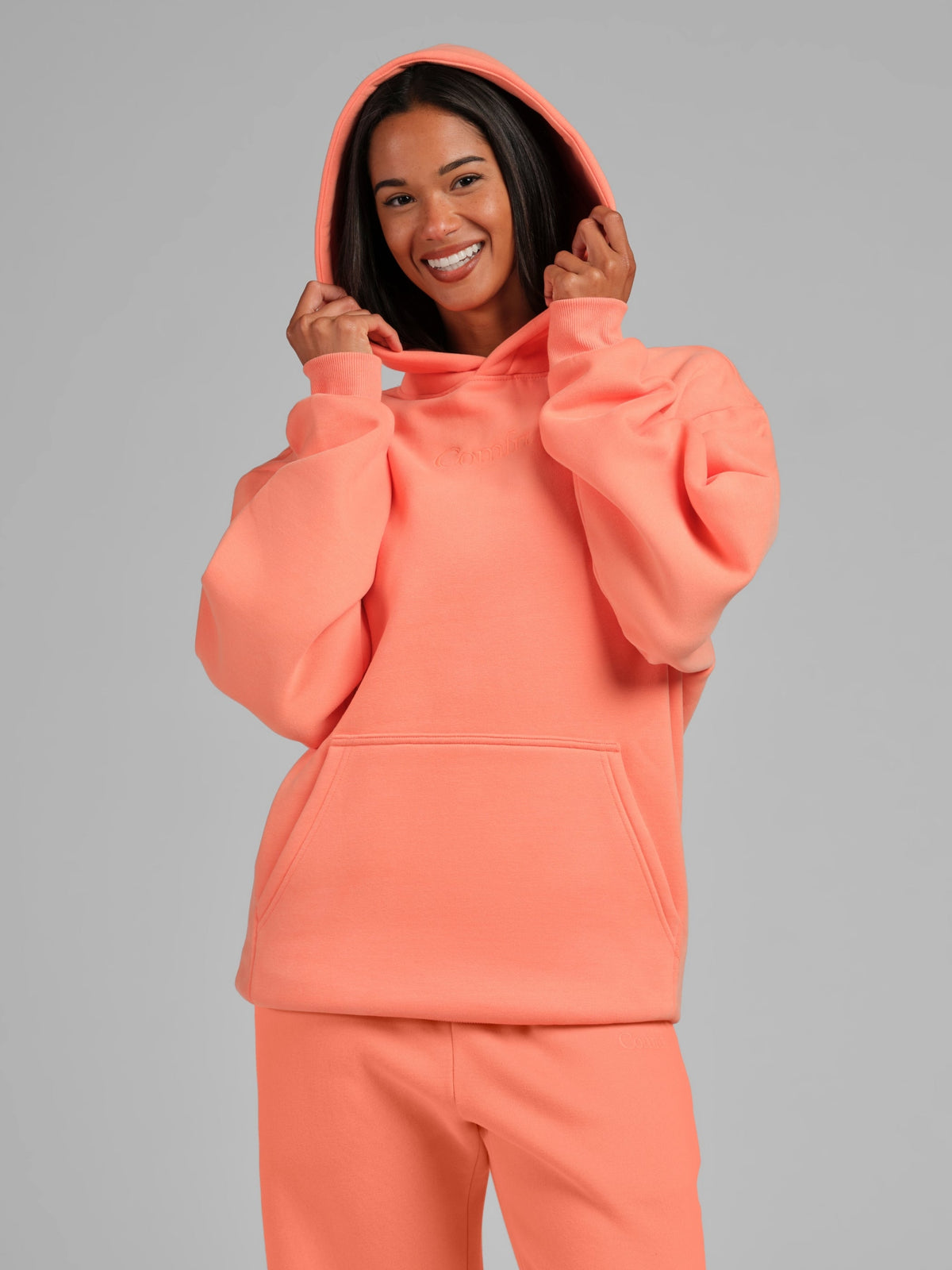 Signature Hoodie – Mega