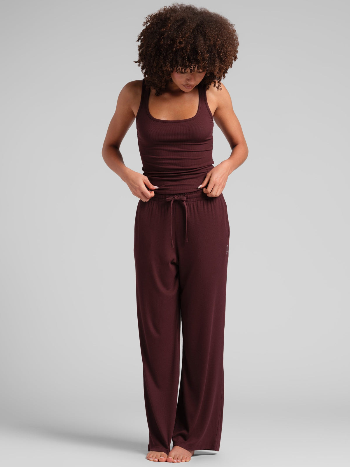 Rib Contour Waist Length Tank