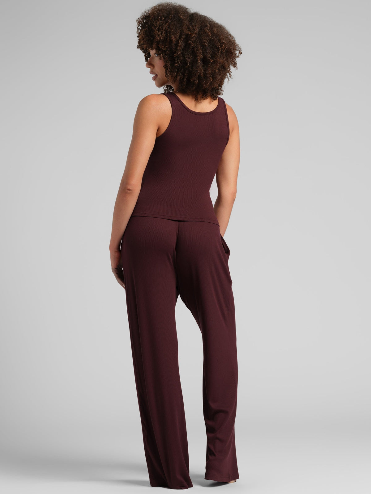 Rib Contour Waist Length Tank